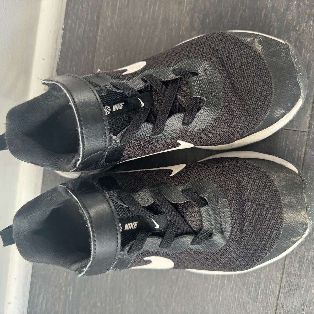 Nike Kids Black Sneakers